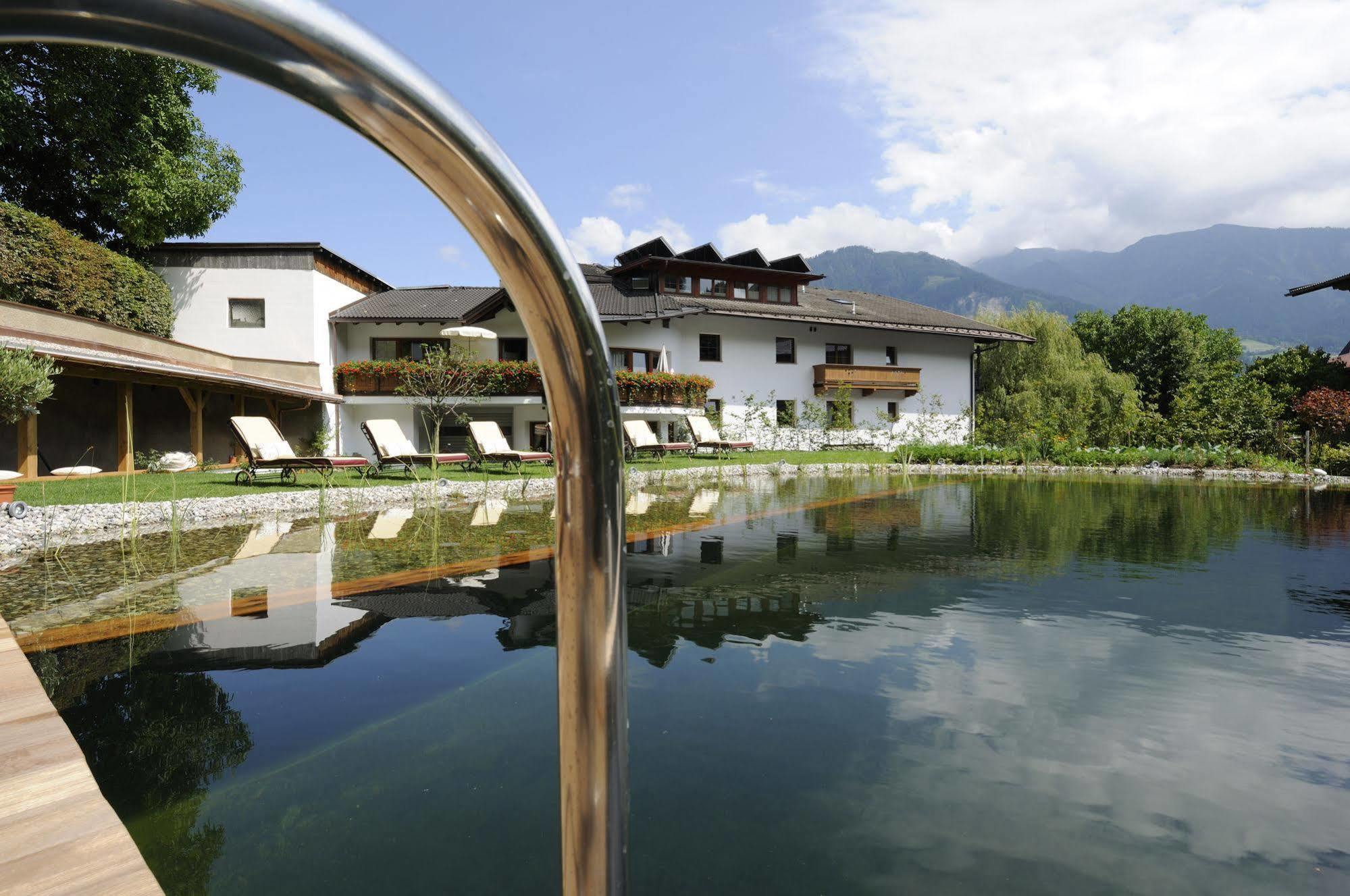 Отель Der Brandstetterhof - Adults Only Штанс Экстерьер фото